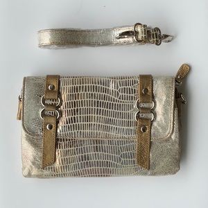 Chez leather wristlet